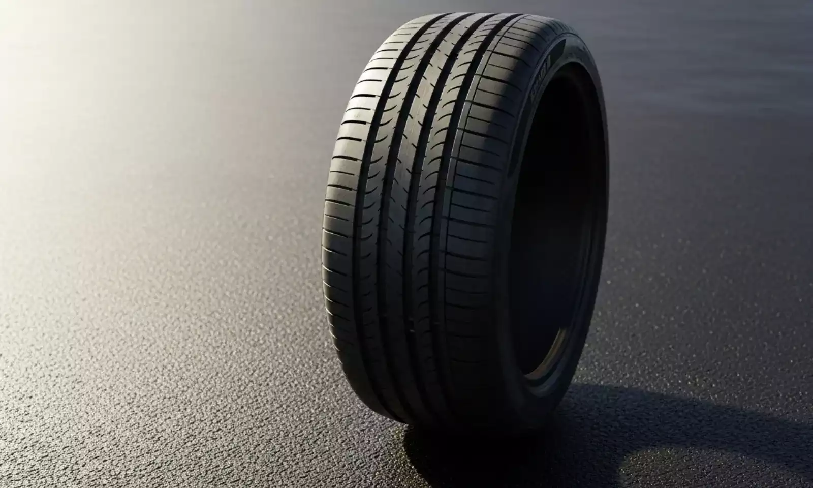 Verificação de pressão de pneus em posto de serviço automotivo